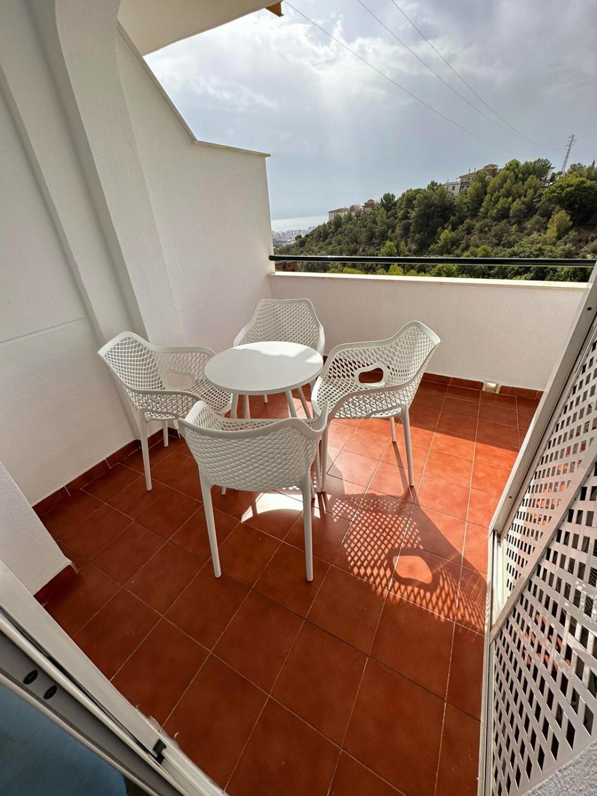 Benalmarina Sea View Apartments Беналмадена Екстериор снимка